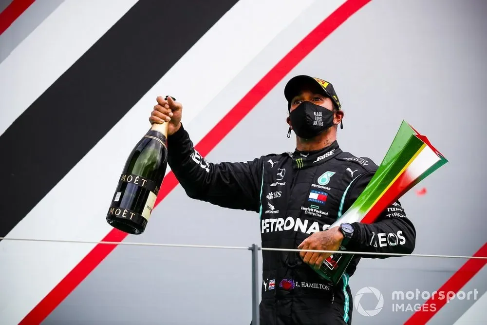 Lewis Hamilton reveals his World Cup loyalties as F1 star supporting two nations - 3