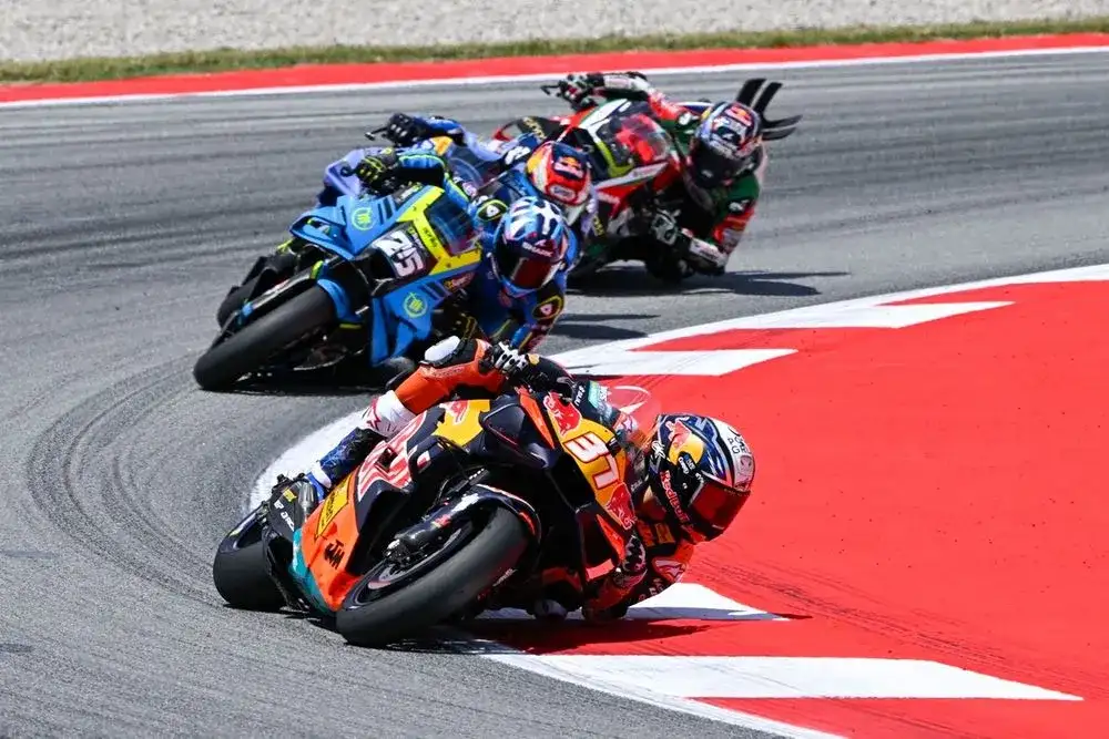Winners and losers from MotoGP’s turbulent Catalan GP - 4