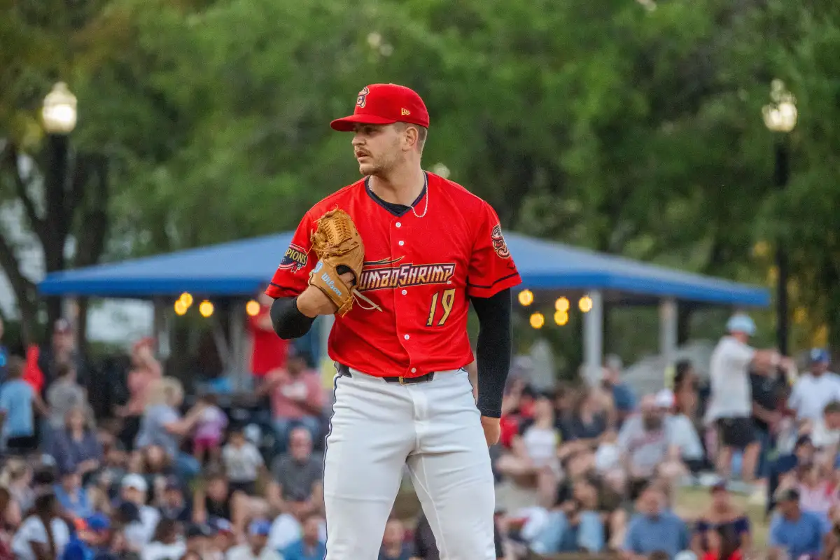 Marlins put No. 2 pitching prospect Snelling on IL - 4
