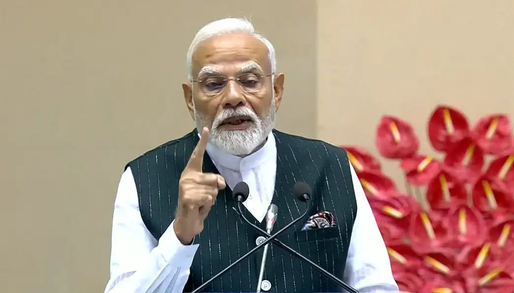 Align Every Effort for Building a Developed India: PM Modi Writes to Civil Servants - 3