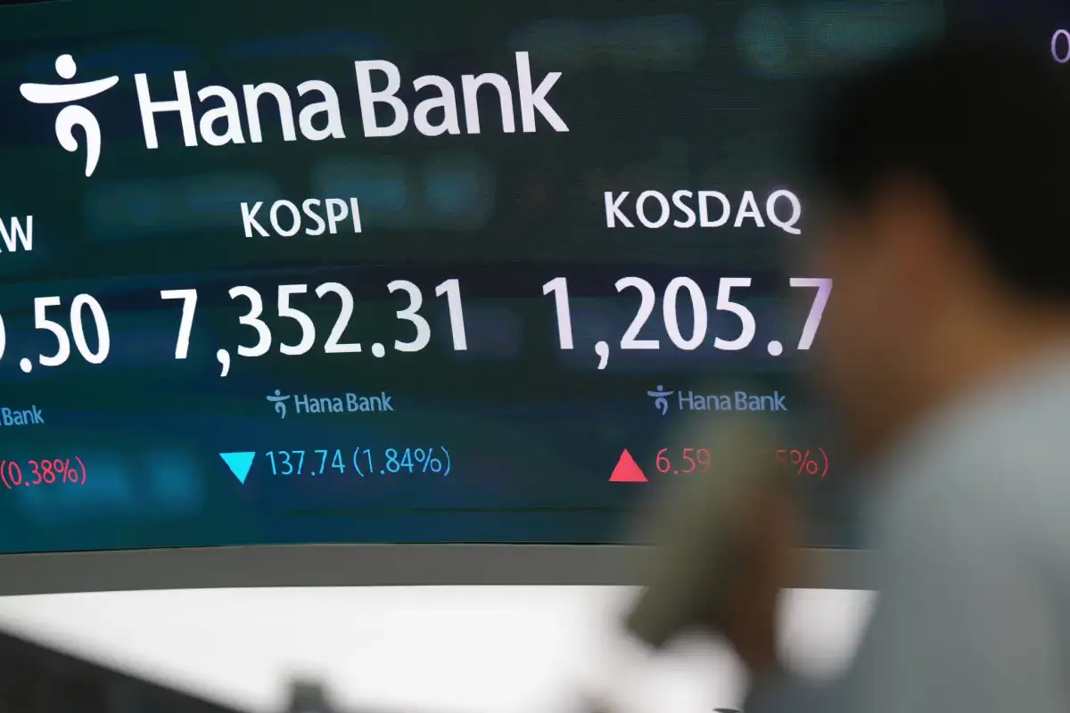 ASX loses ground as Iran stalemate pushes up oil prices - 1