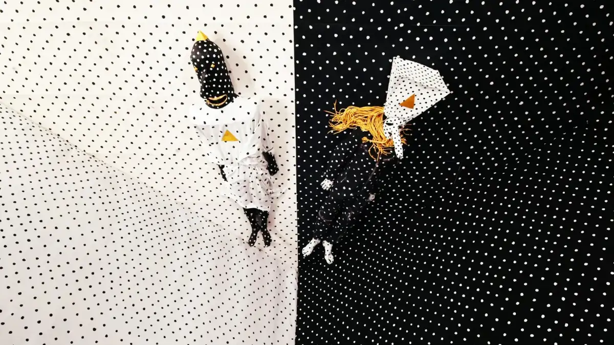 With Polka Dots and Microtones, Angine de Poitrine Has Gone Viral - 1