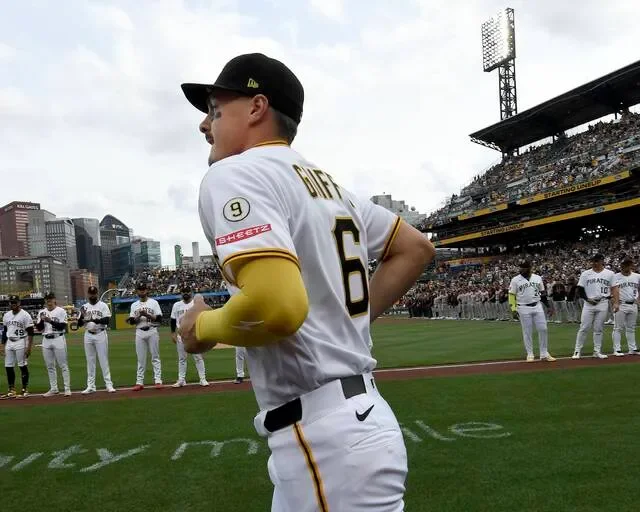 'Difference maker:' Griffin dazzles in Pirates debut - 2