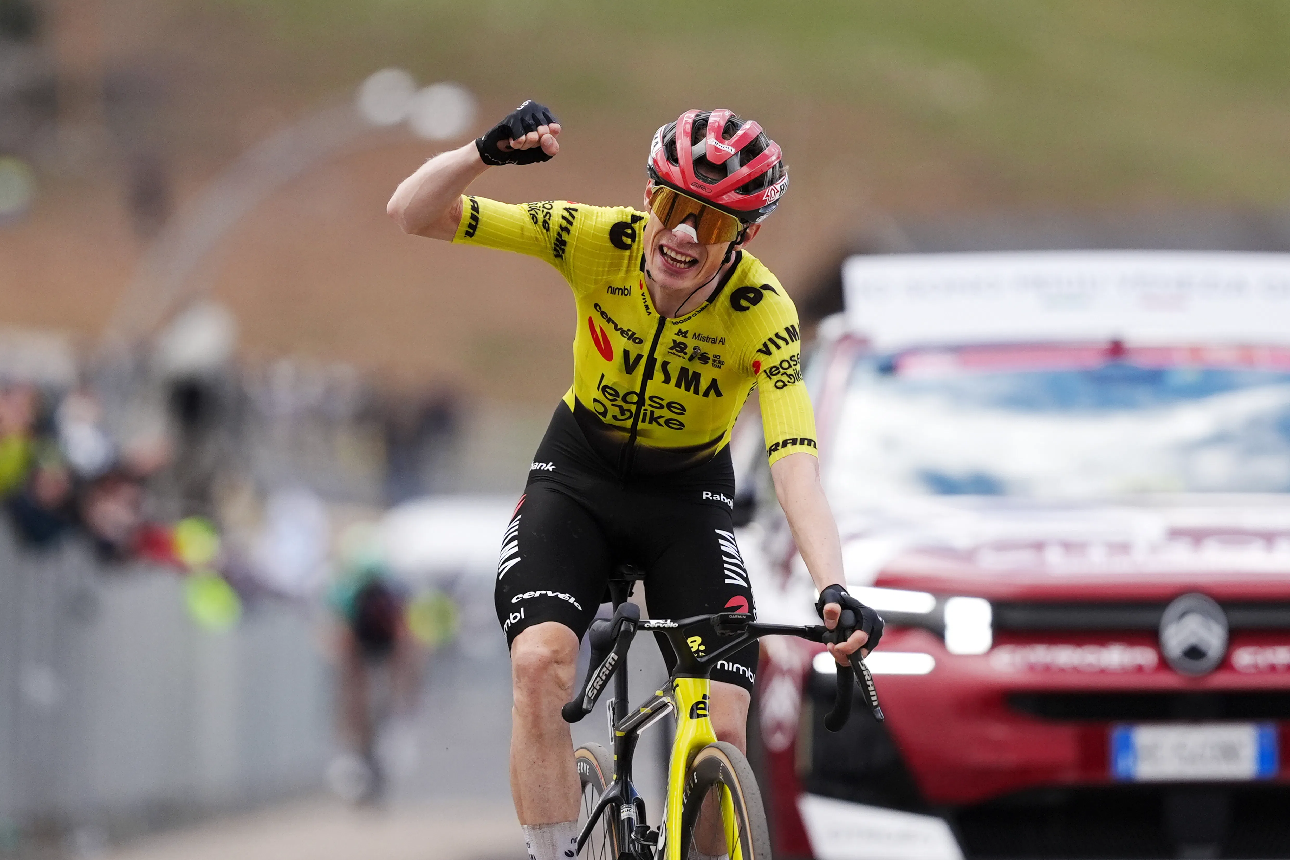 Giro d’Italia: Jonas Vingegaard makes statement to conquer Blockhaus summit - 1