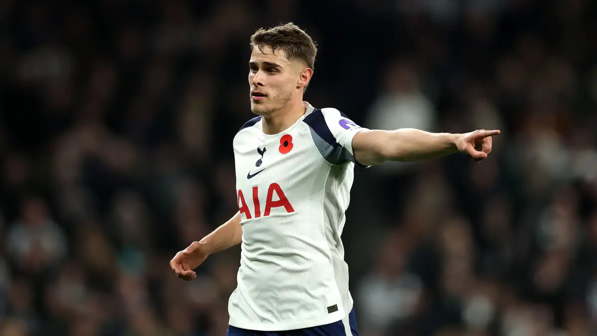 Manchester United vs Tottenham: Prediction, kick-off time, team news, TV, live stream, h2h results, odds today - 4