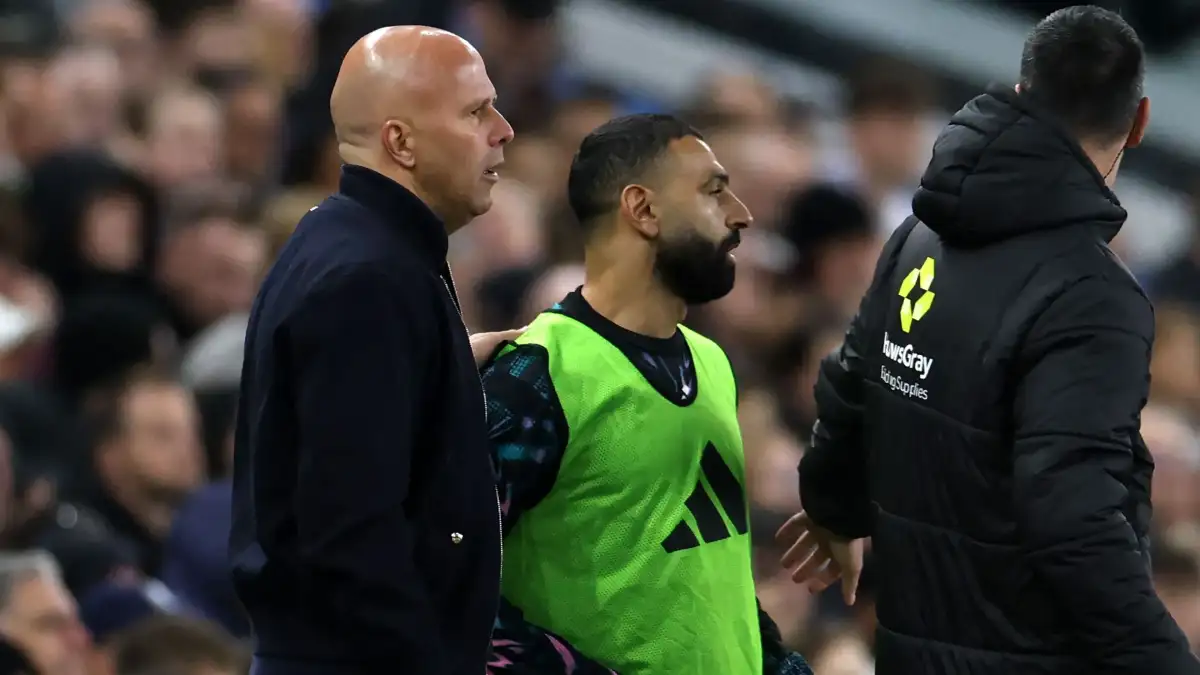 Steven Gerrard offers bleak Arne Slot take following Mo Salah’s furious Liverpool outburst - 3