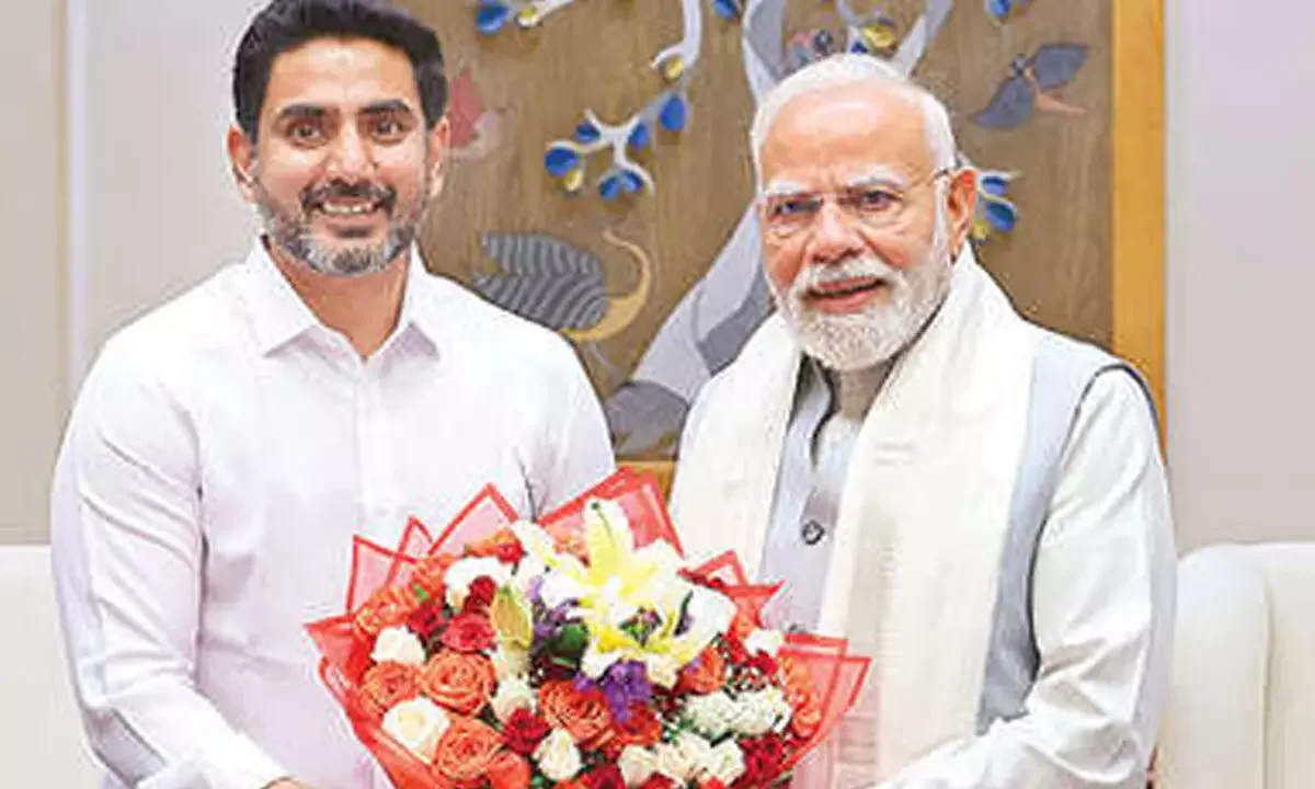 HRD Minister Lokesh thanks Prime Minister Modi for ensuring passage of Amaravati Bill in Parliament - 3