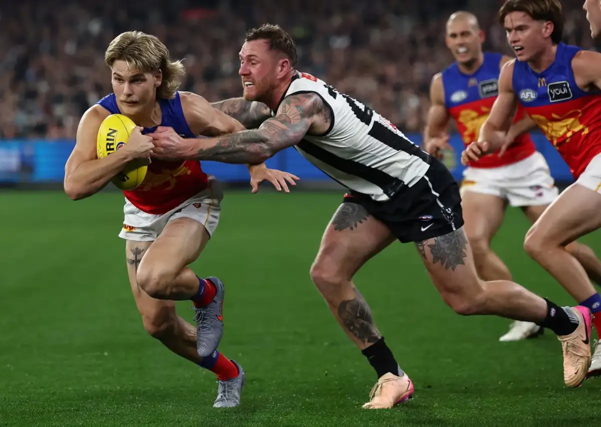 Party time for Lions in ‘Gabbatoir’ clash; Pies’ injury dramas deepen through Daicos, Sidebottom - 2