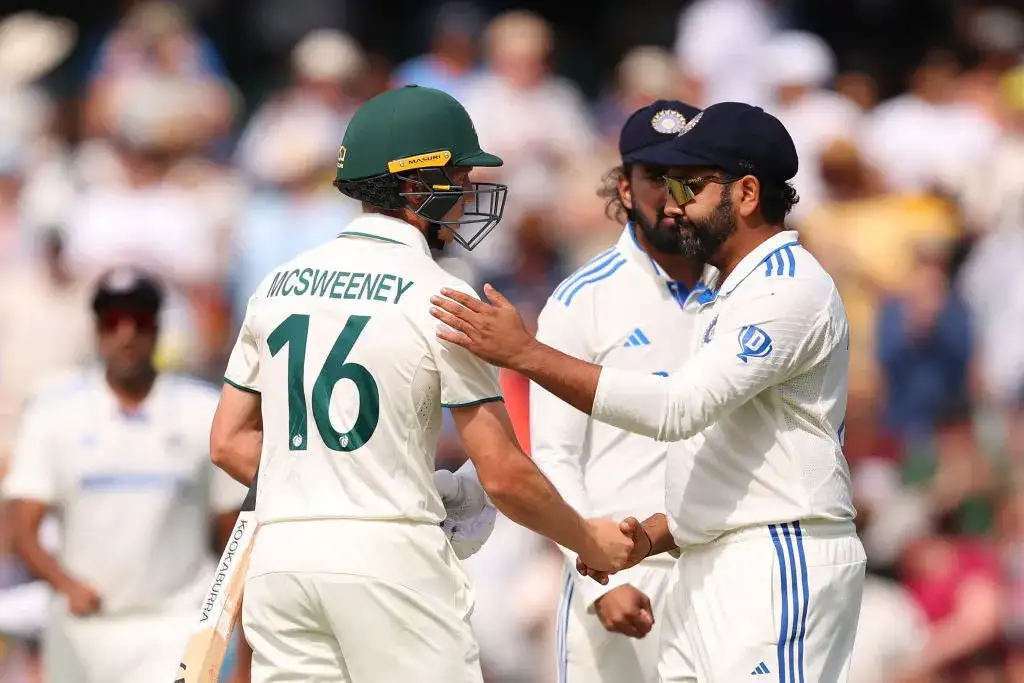 Perry’s record feat as Aussies host India in Adelaide Oval decider — T20 LIVE - 4