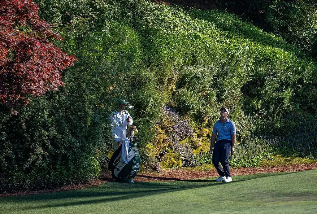 Rory tries for a repeat and more from the fourth round - 2