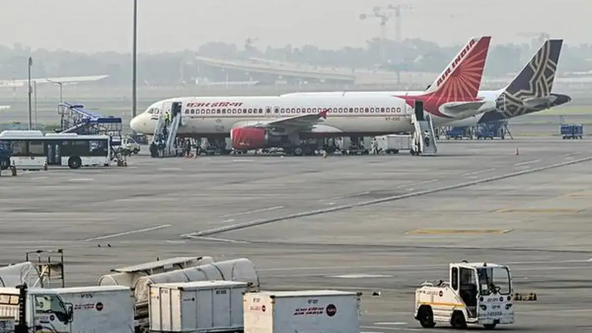 Decision on airport in Kalyana Karnataka region after consultation with representatives: M.B. Patil - 1