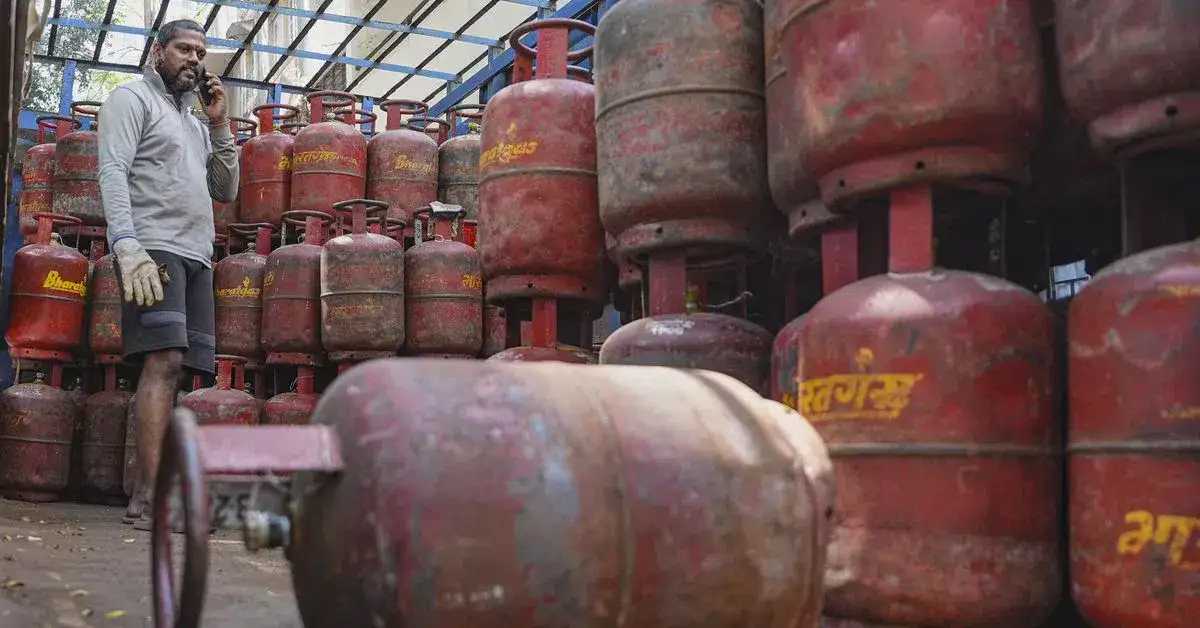 Hit hard by ₹991 price hike for commercial LPG, Mysuru hoteliers say rate went up by ₹1,440 in two months - 1