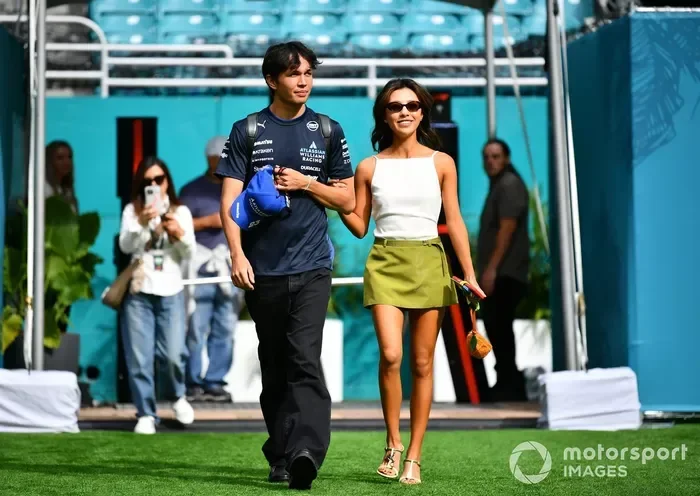 Kimi Antonelli storms to Miami Grand Prix pole as Mercedes rebounds after sprint race stumble - 4
