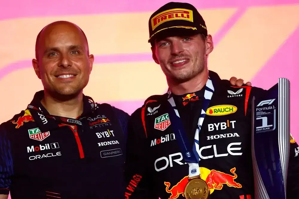 What's going on with Lambiase after McLaren-Red Bull disagreement? - 2