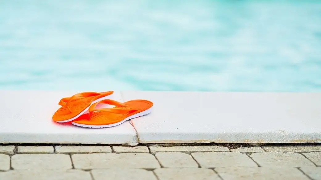 Hate uncomfortable shoes? These Crocs sandals are 'sensationally comfortable' - 2