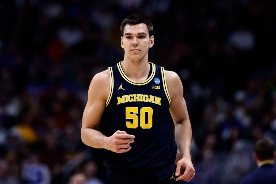 Two-way contract center Vlad Goldin has rejoined the … - 2