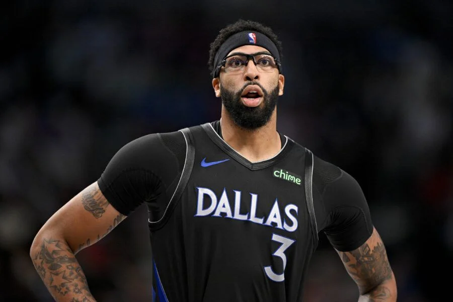 Anthony Davis reportedly expected to sit for rest of season after trade to Wizards - 4