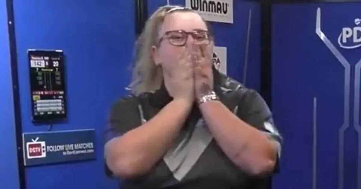 Greaves makes history as first woman to win PDC ranking title - 2