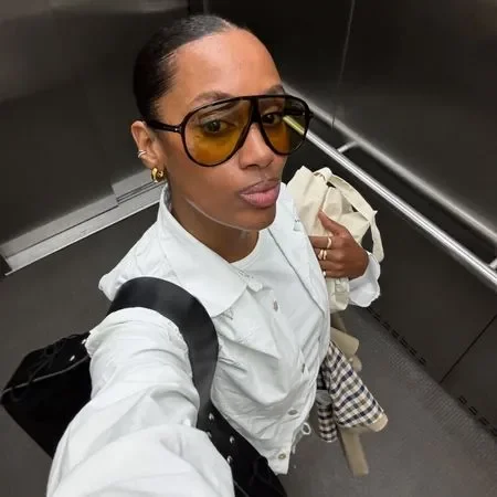 The Hottest New Show on TV Has Resurrected a Fashion Icon. I’m Begging You, Don’t Fall For It. - 4