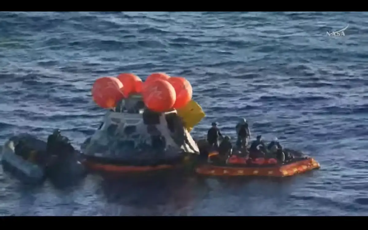 Tune in: Artemis II astronauts join "CBS Mornings" for a special live hour Friday - 3