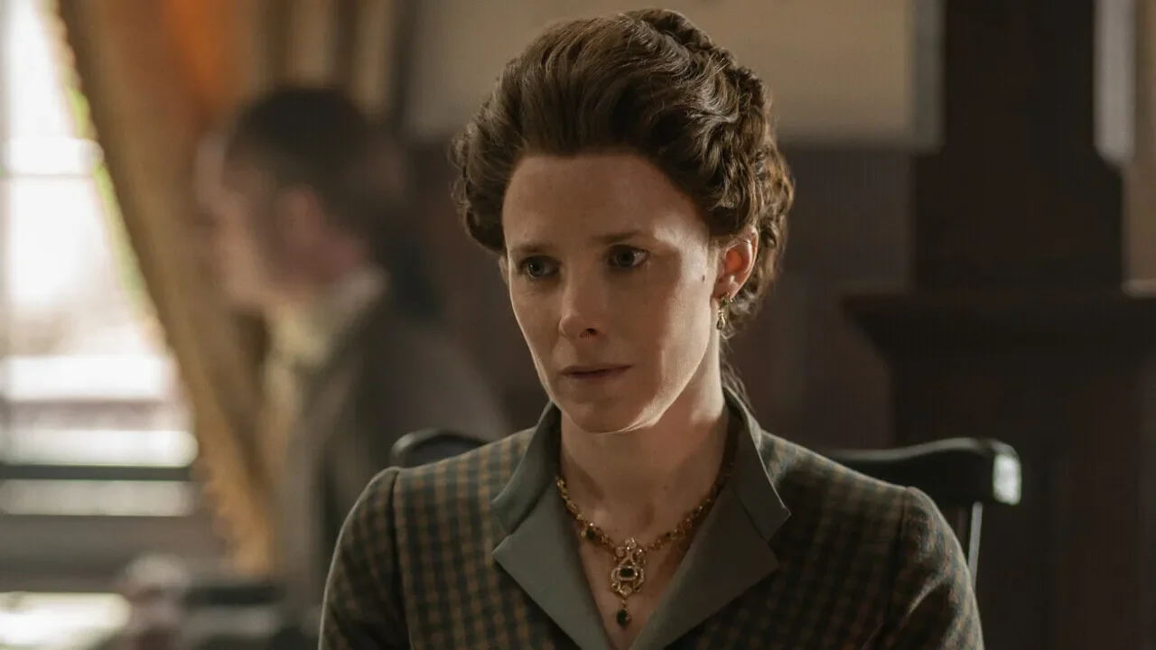 Outlander Facts That'll Make You Want to Travel Back in Time & Rewatch - 2