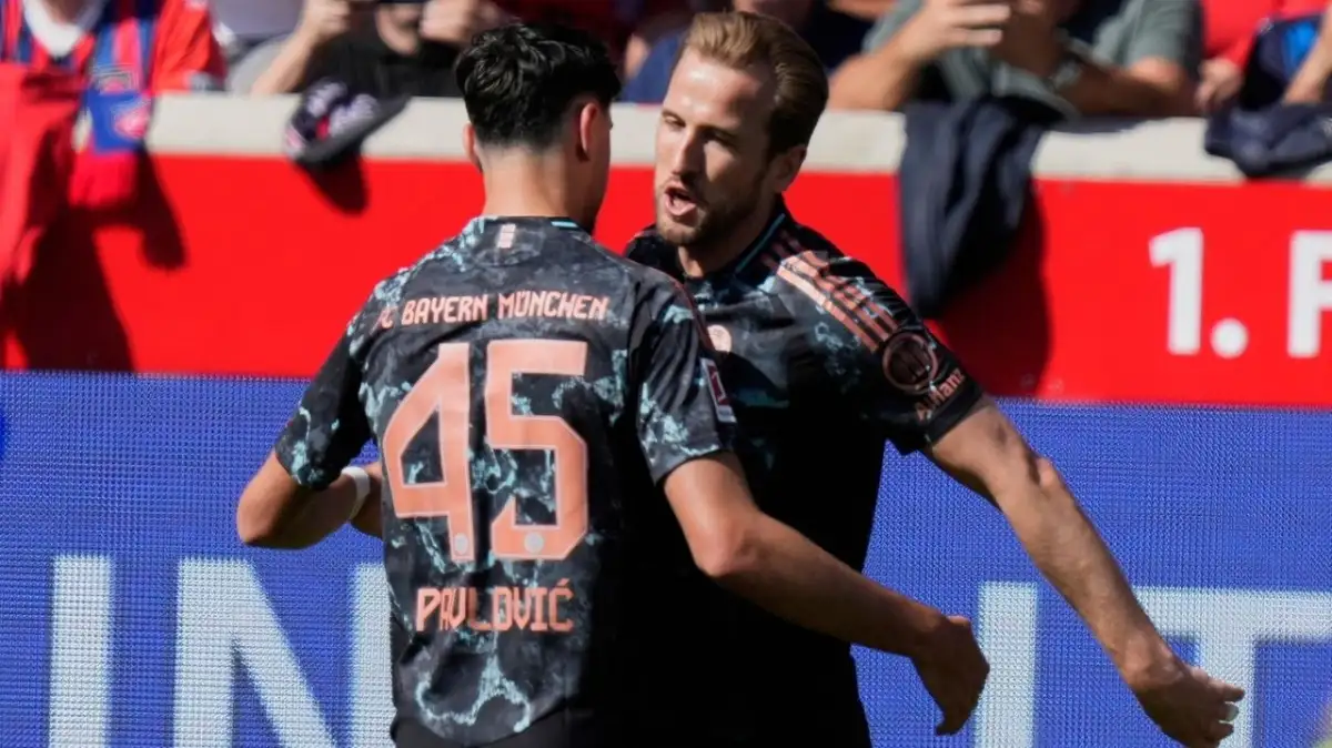 Bayern Munich avoids surprise loss to last-place Heidenheim in Bundesliga before PSG visits - 1