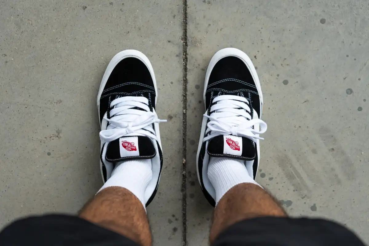 The 7 Best Sneakers for Wide Feet: From 30% Off On Cloudsurfers to £65 Nikes - 1