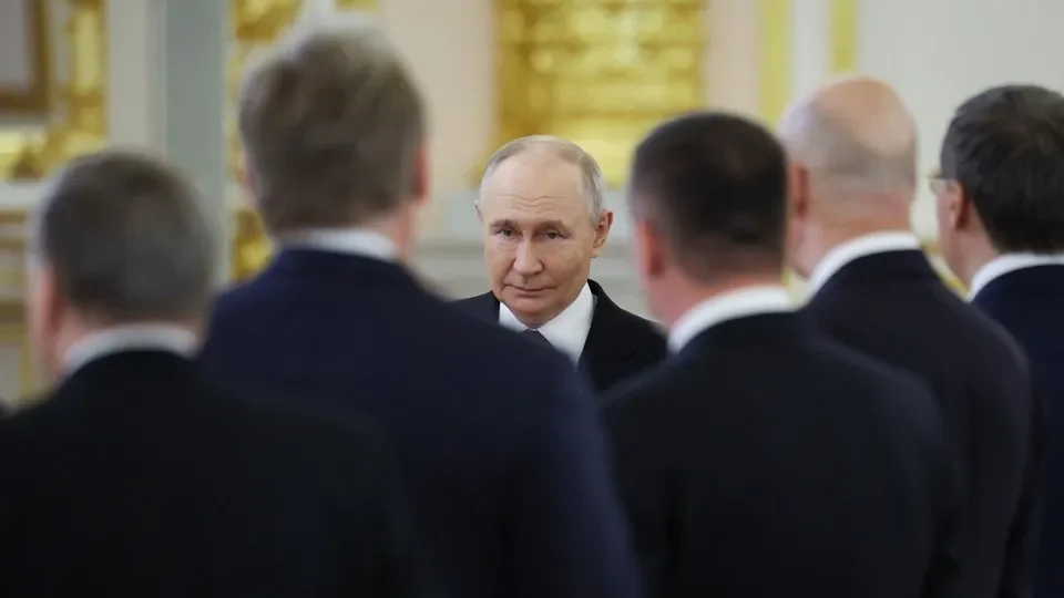 Putin sees ‘no point’ in Zelensky meeting, tells army to ‘keep working’ - 3