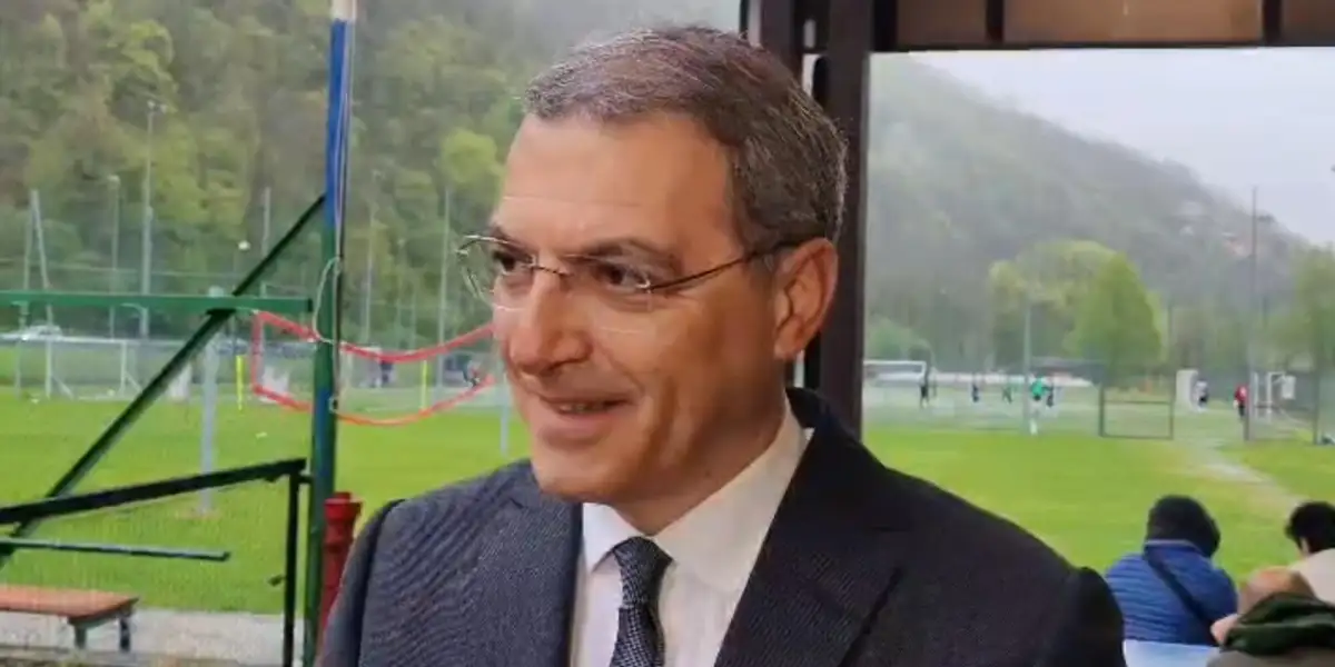 Comolli promises ‘ambitious’ Juventus transfer campaign, provides Vlahovic updates - 1