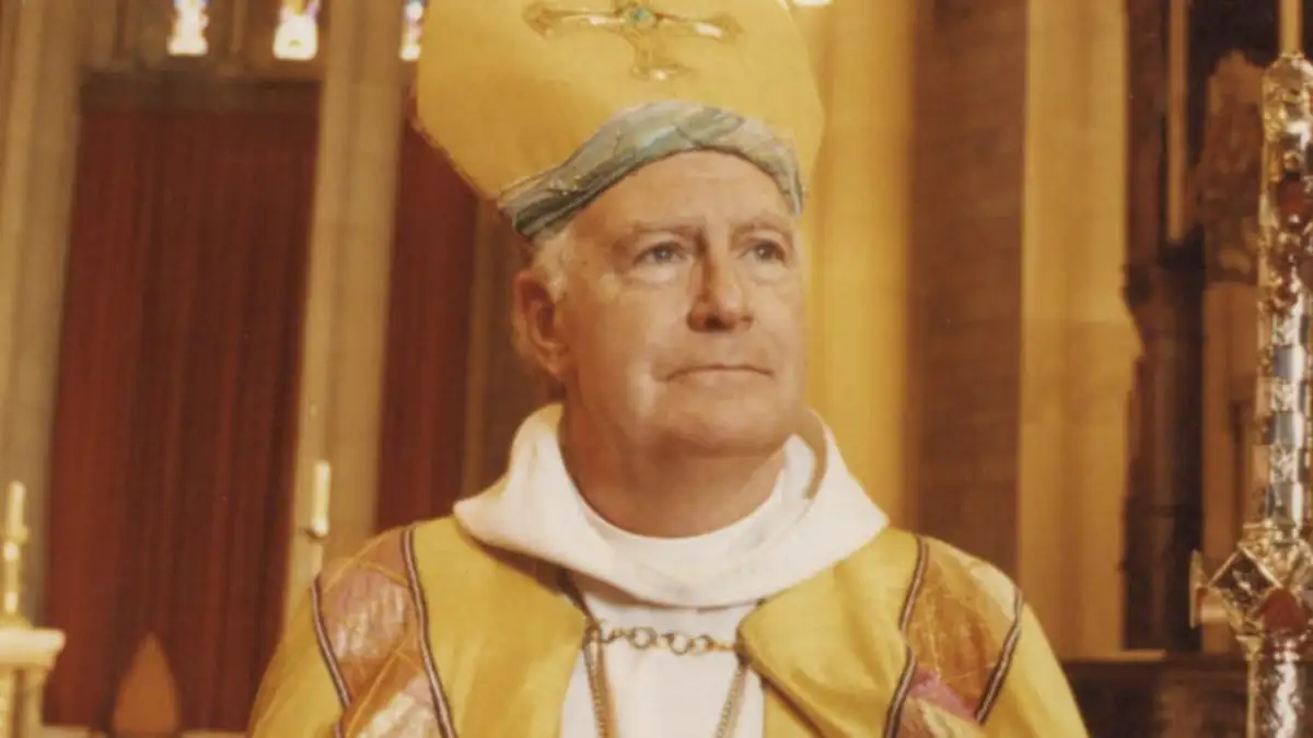 Peter Hollingworth, former governor-general and retired Anglican bishop, dies at 91 - 1