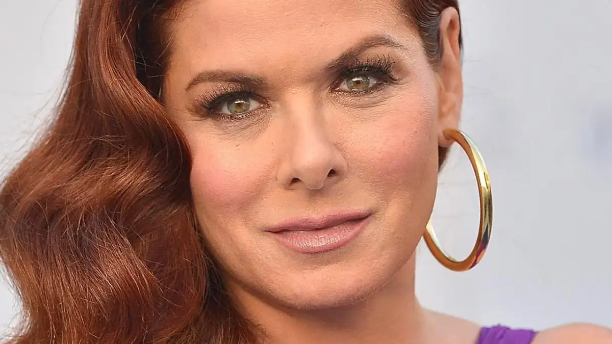 Will &amp; Grace star Debra Messing reveals that she sought therapy after feeling 'betrayed' by Hollywood: 'I really needed help' - 2