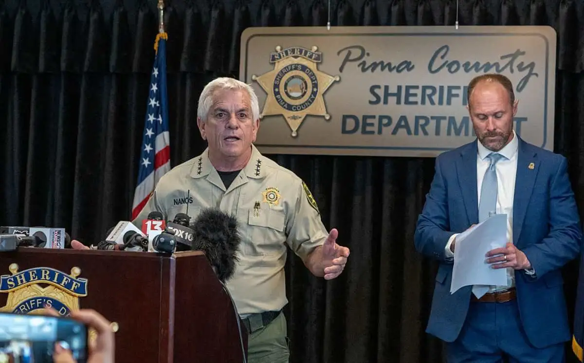 Ex‑FBI Agent Says Annie And Tommaso '99.9% Not Involved' in Nancy Guthrie Kidnapping - 2