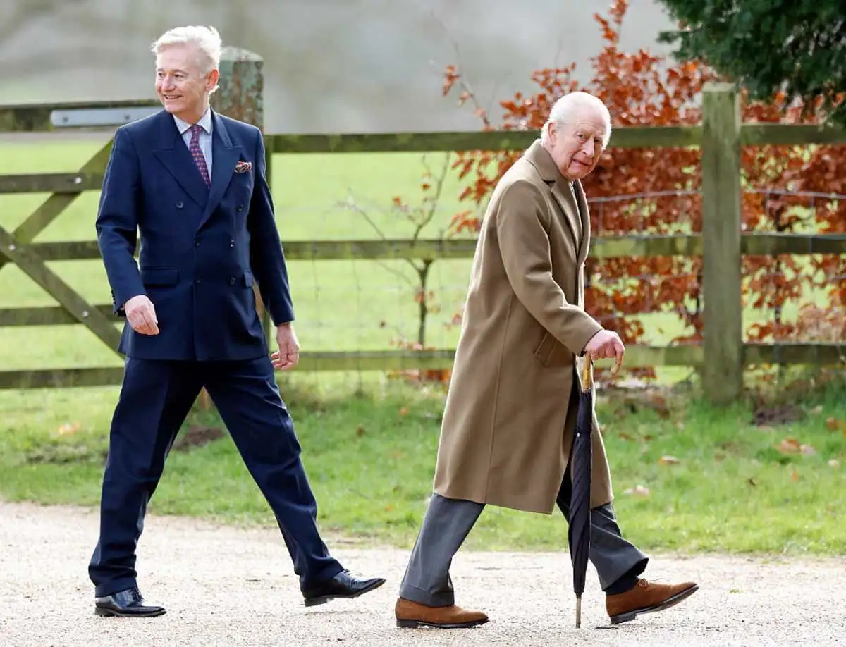 King Charles snubs visit to Andrew despite staying in cottage less than half a mile away from his outcast brother - 1