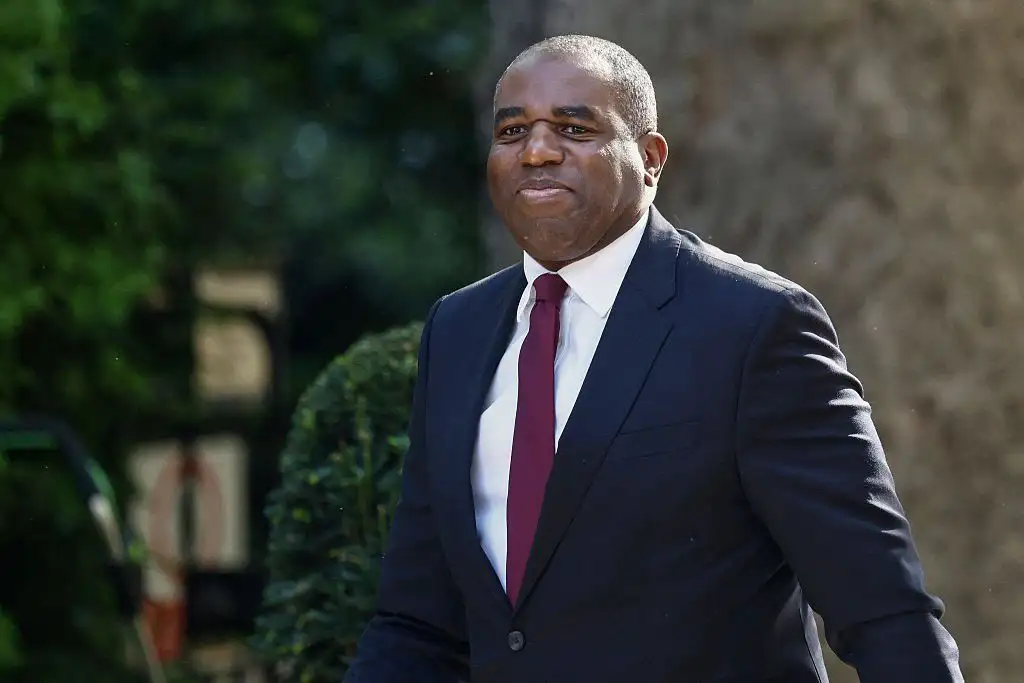 Phillips among four ministers to quit as Starmer battles for premiership - 3
