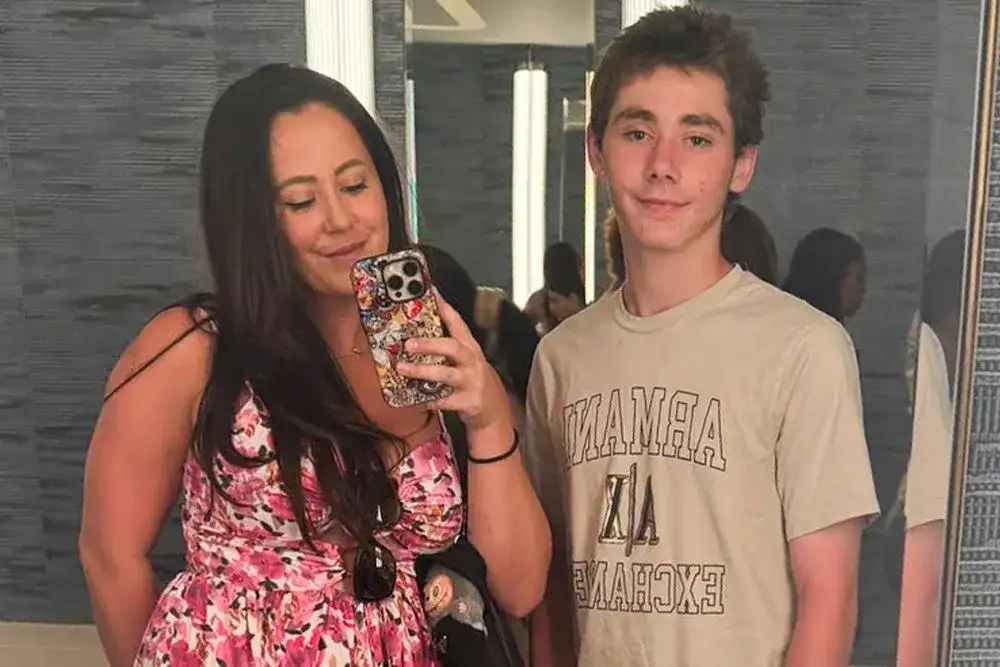 Who Is Jenelle Evans? The 'Teen Mom' Alum Facing a New Crisis as Son Jace Gets Admitted for Mental Health Issues - 2