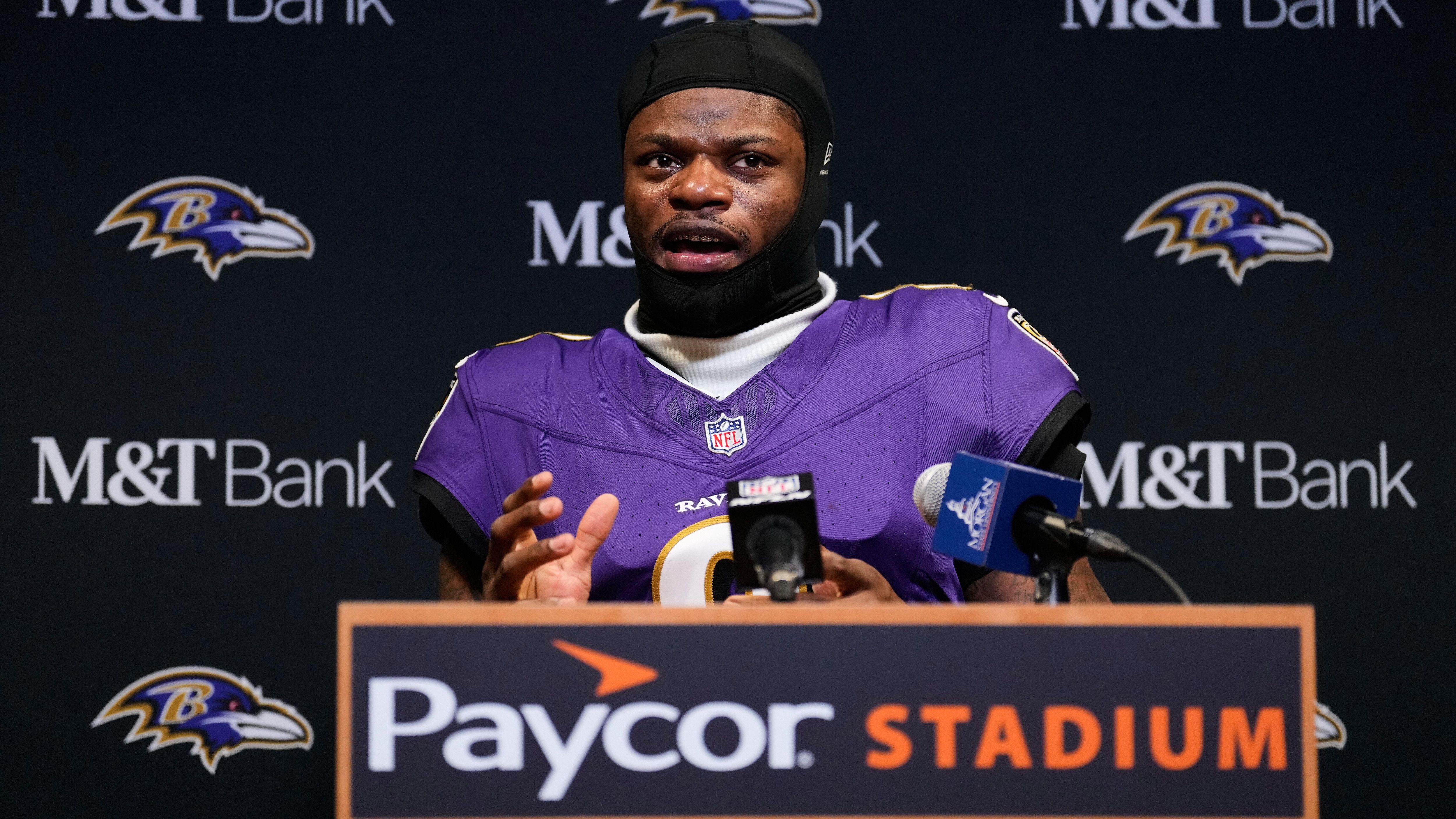 NFL QB spent 'exorbitant' amount of money to make sex tape 'go away'... - 2
