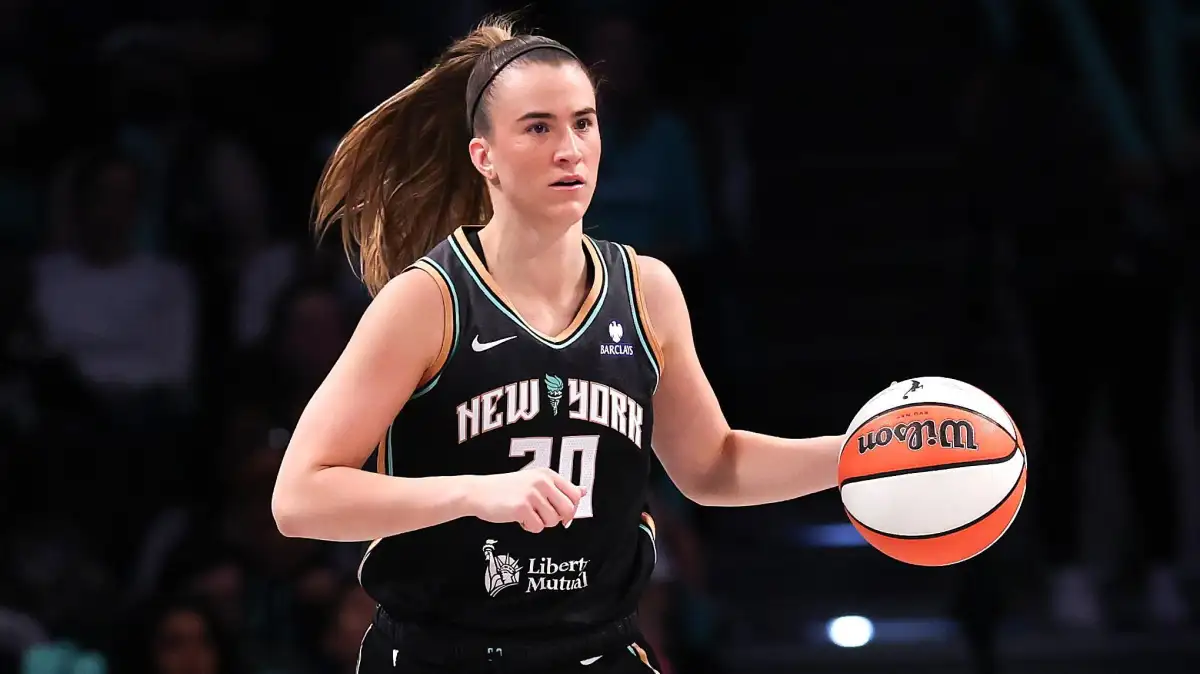 Sources: Sparks re-signing Plum to 1-year deal - 1