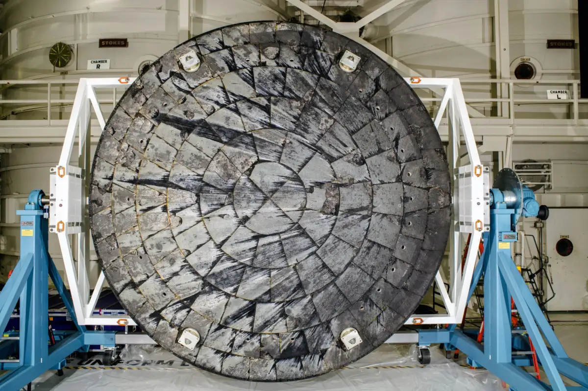 NASA warns 'there's no plan B' as Artemis II crew face most terrifying part of mission... - 3