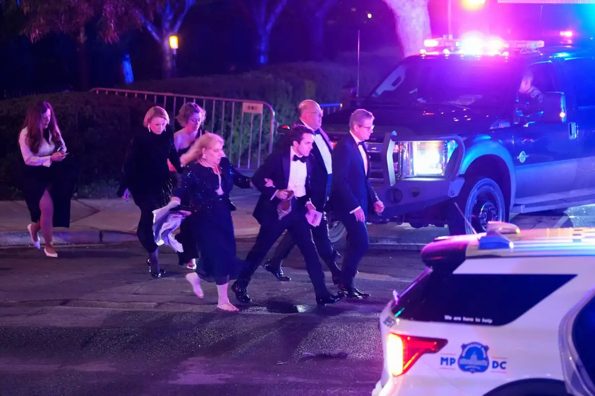 Trump safe after shooting scare disrupts White House Correspondents’ Dinner - 2