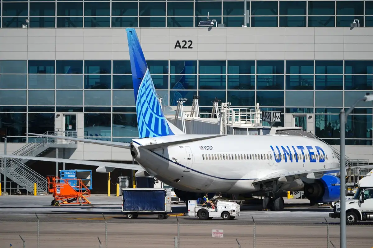 Another US airline raises checked bag fees – effective immediately - 4