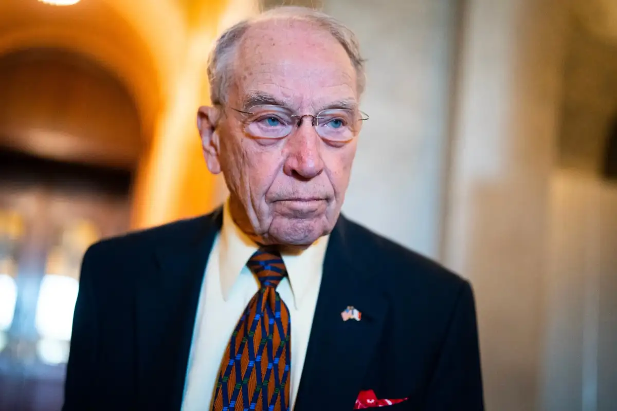 GOP accelerates Trump judge confirmations as pressure builds to kill Senate blue slip - 3