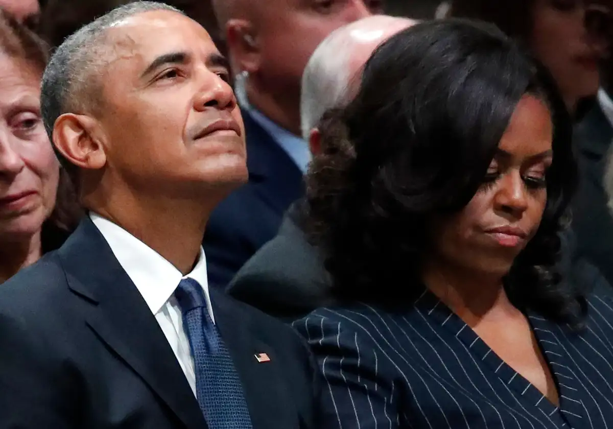 TRUMP VIDEO DEPICTS OBAMA, MICHELLE AS PRIMATES... - 1
