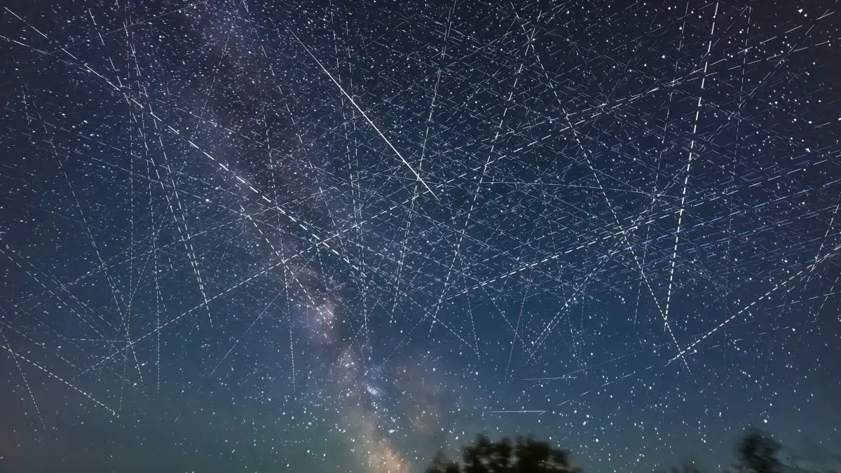 Falling space debris poses an escalating risk as spacecraft get stronger and more heat resistant - 4