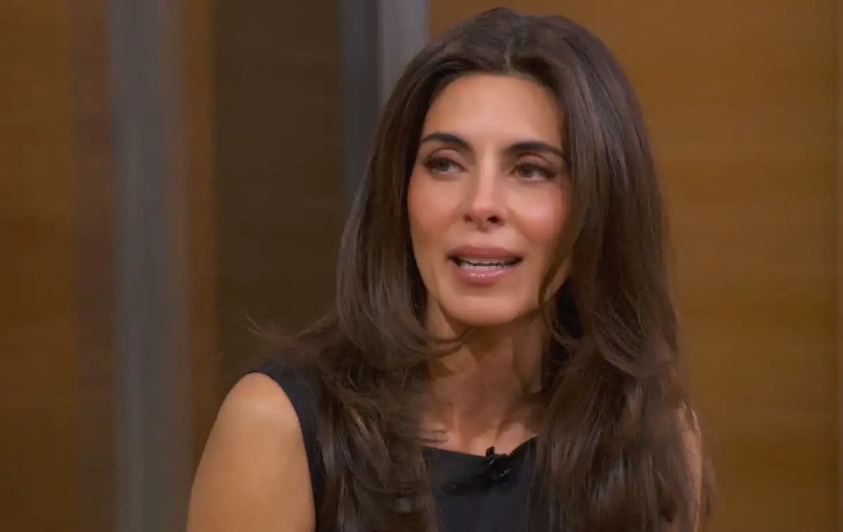 Jamie-Lynn Sigler Shares Update on Christina Applegate’s Health - 3