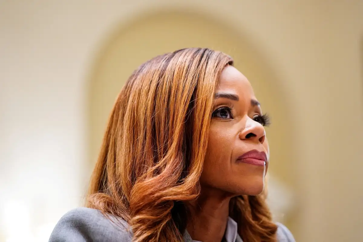 Florida Democrat Rep. Sheila Cherfilus-McCormick, facing possible expulsion, resigns - 1