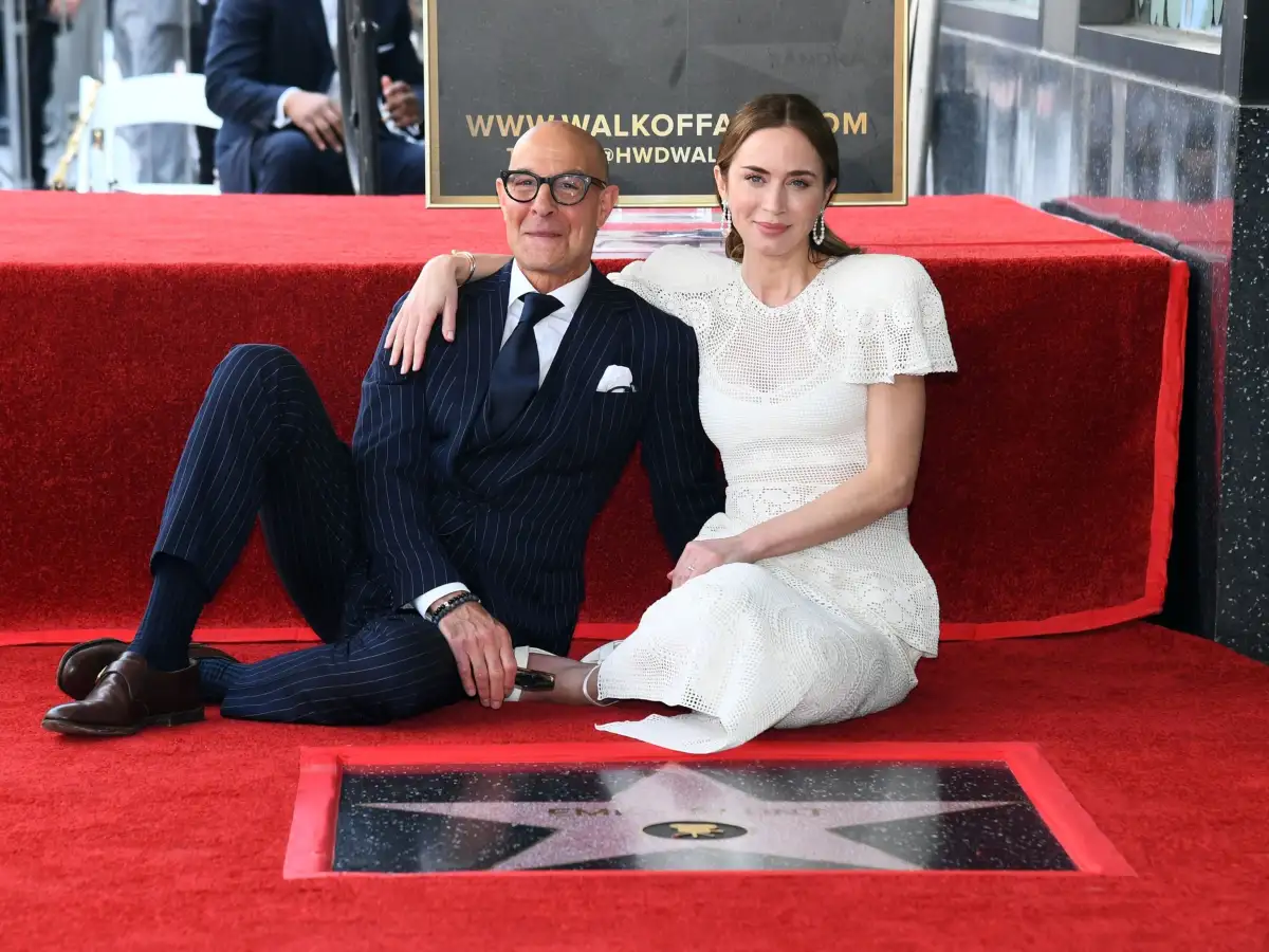 Emily Blunt Third Wheels Stanley Tucci, Felicity Blunt's Met Gala Date - 4