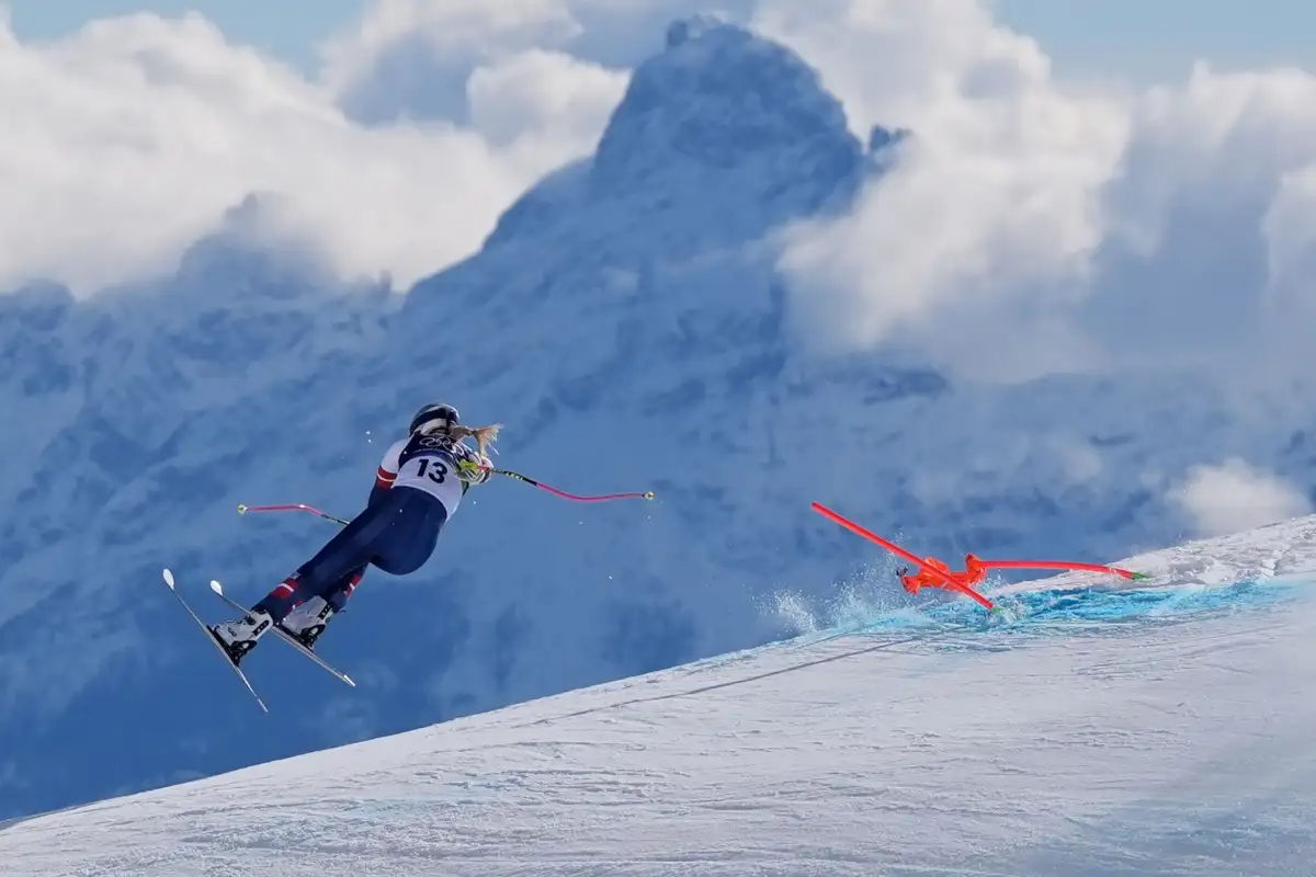 'Her choice': Skiers back injured Vonn's racing try - 1