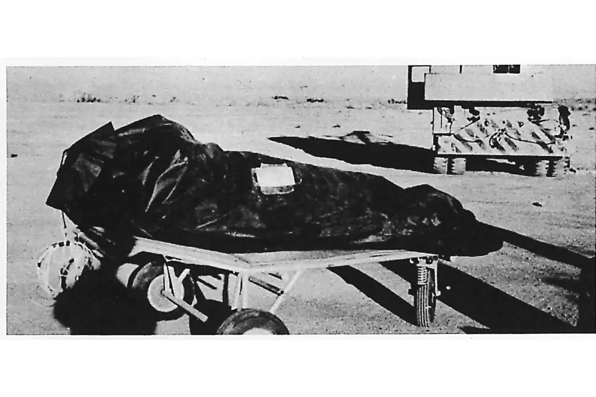 Pentagon begins releasing UFO files and says public can draw own conclusions... - 1
