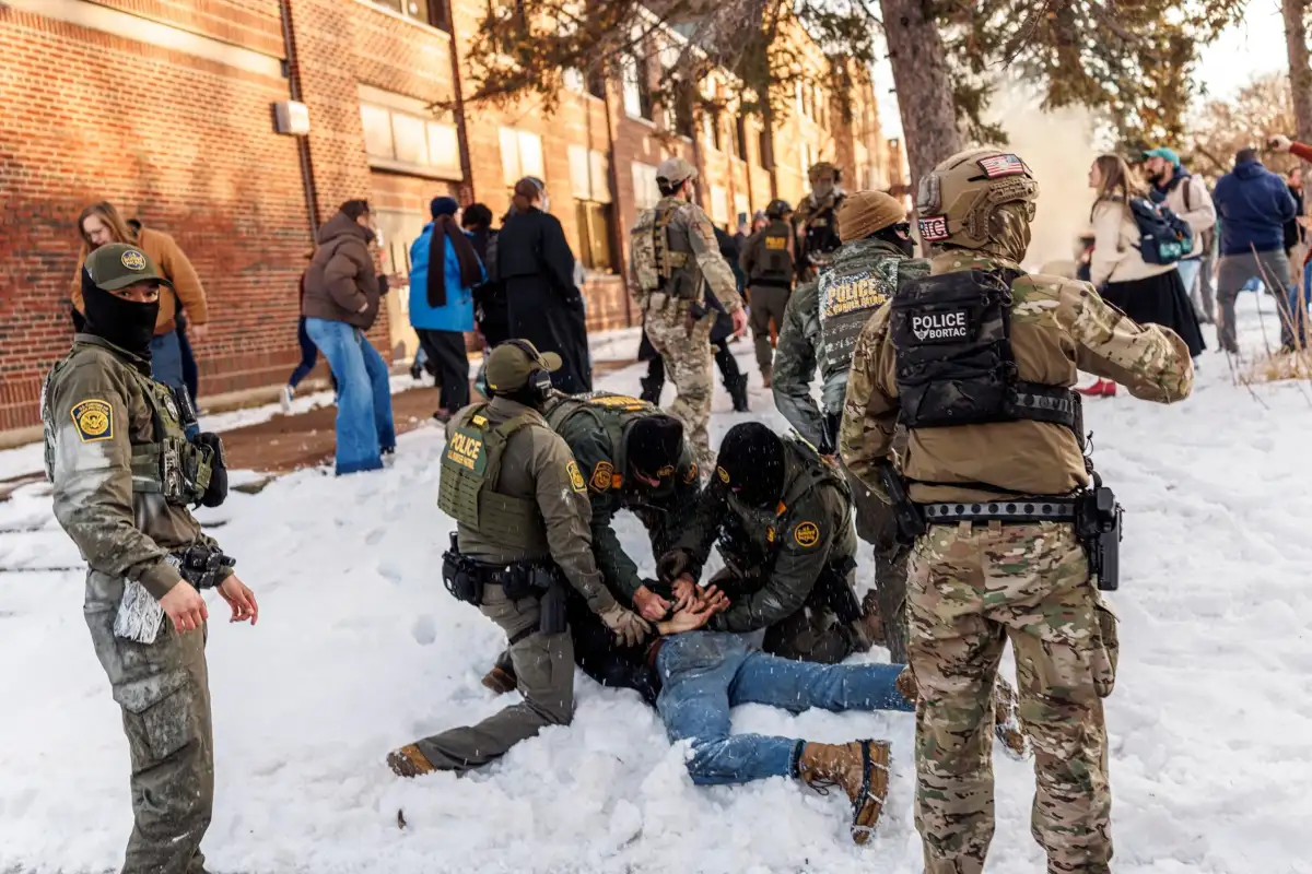 Lying ICE Officer Exposed After Framing Innocent Victims in the Minnesota Immigrant Shooting - 4