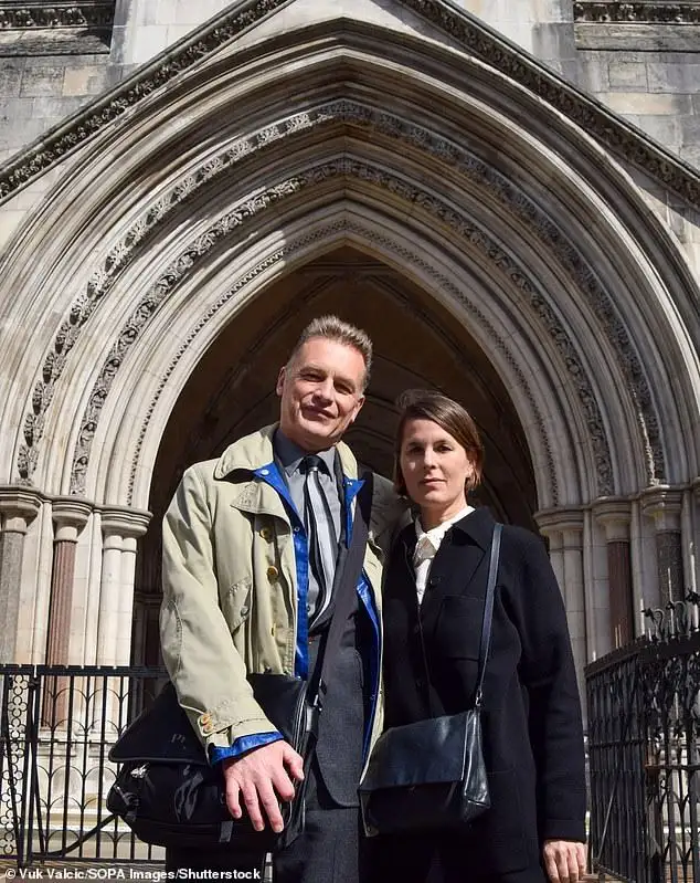 Chris Packham 'stopped from suicide twice' as he gets death threats through letterbox - 3